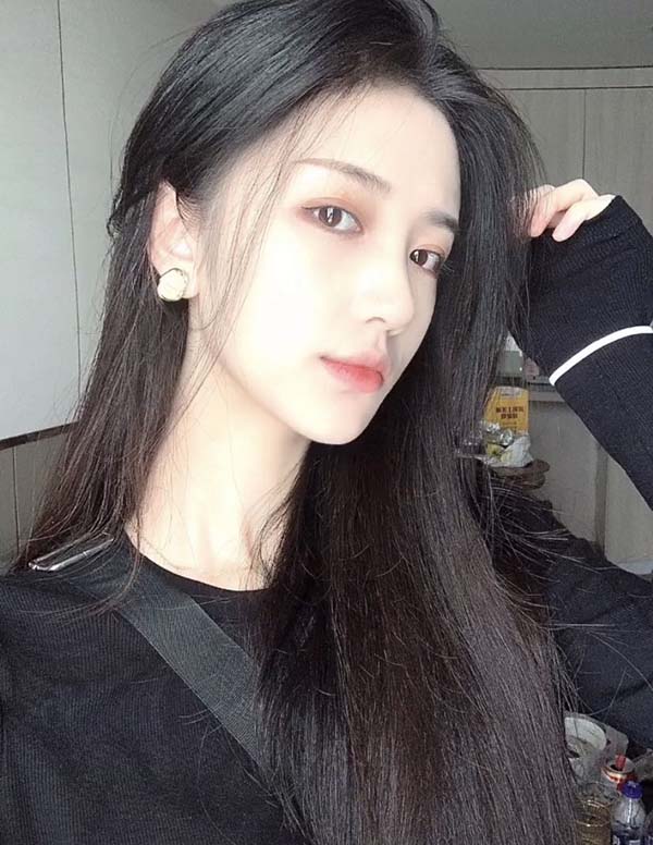 巴黎外围女大学生